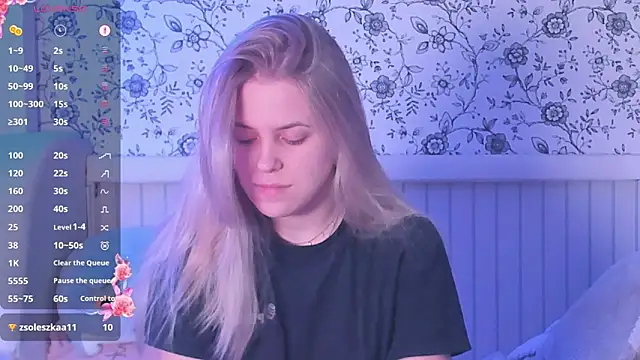 AngelAnty online show from April 3, 2:15 pm