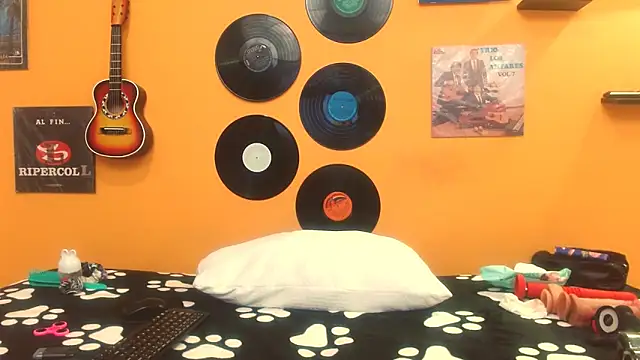 meisevil77 online show from September 26, 2:26 am