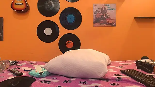 meisevil77 online show from November 2, 2:03 am