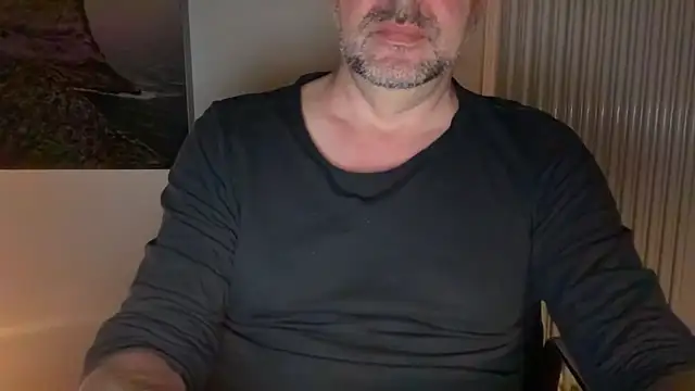 Snapshot of german9inch chatting on March 9, 9:57 pm german9inch online show from March 9, 9:57 pm