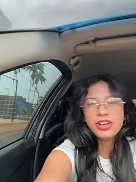 lynn9000 online show from November 28, 5:59 pm