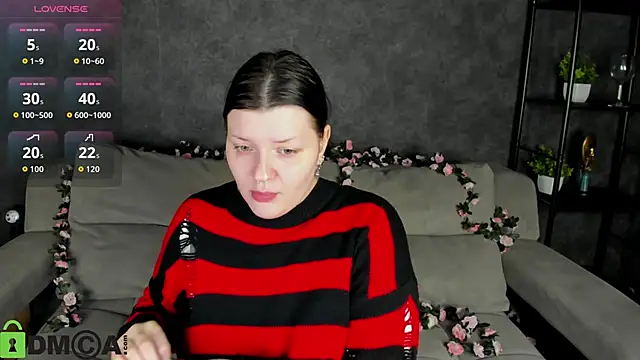 Michele Greenn online show from November 7, 12:21 am