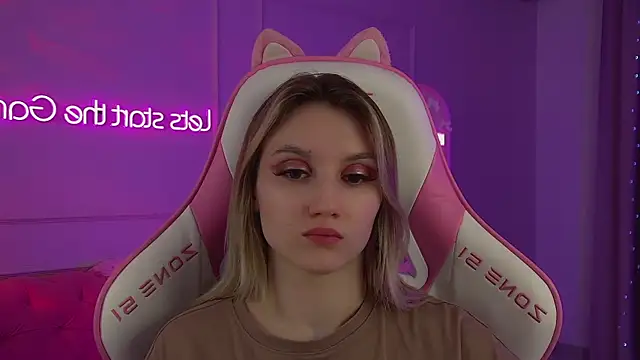 StacyEvances online show from March 2, 5:08 am