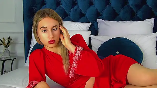 Snapshot of VictoriaHopsons chatting on September 10, 7:03 pm VictoriaHopsons online show from September 10, 7:03 pm