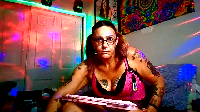 SparklesB1tch online show from November 20, 3:28 am