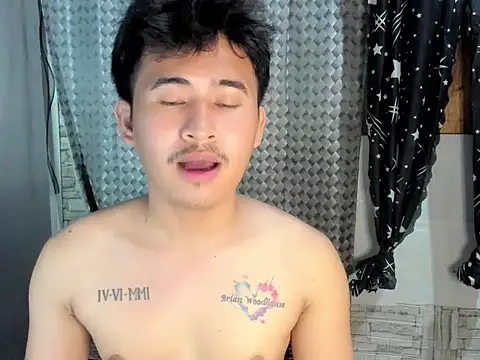 Snapshot of Adim-pinoy146 chatting on May 28, 9:17 am Adim-pinoy146 online show from May 28, 9:17 am