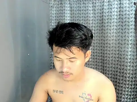 Snapshot of Adim-pinoy146 chatting on May 31, 7:26 pm Adim-pinoy146 online show from May 31, 7:26 pm