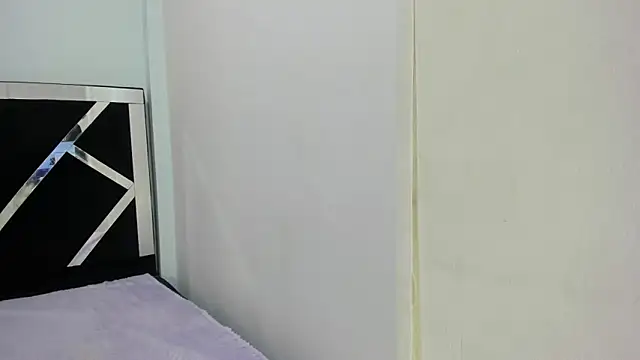 iisabella noa online show from October 3, 1:08 pm