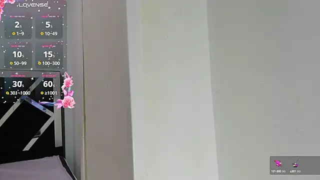 iisabella noa online show from October 11, 1:31 pm