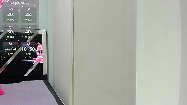 iisabella noa online show from October 15, 1:00 pm