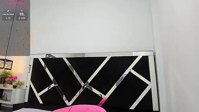 iisabella noa online show from January 6, 1:26 pm