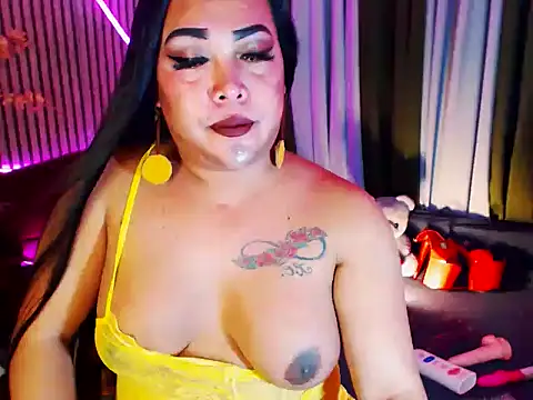 CumFactoryLuna online show from March 9, 1:09 am