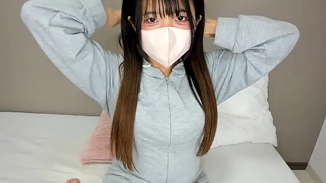 18komugi online show from November 10, 2:38 pm