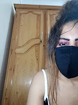 ghadiraa online show from January 8, 11:51 pm