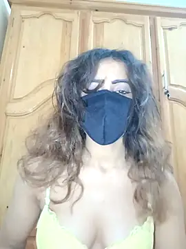 ghadiraa online show from February 19, 1:45 am