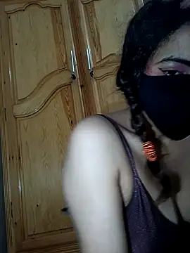 ghadiraa online show from March 18, 2:37 am