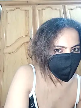 ghadiraa online show from April 11, 2:27 am