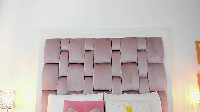 HarleyQueen666 online show from November 14, 11:20 am