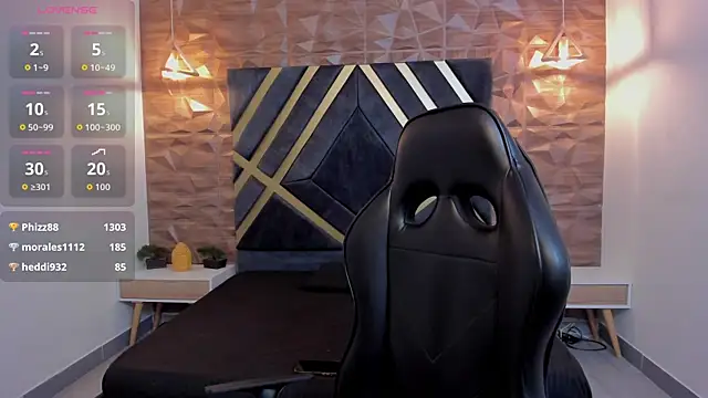 Emmaa white  online show from December 19, 5:36 am