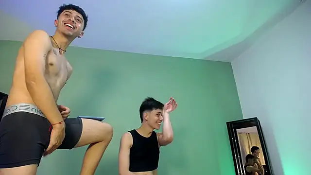 Michael twink  online show from September 18, 10:01 pm