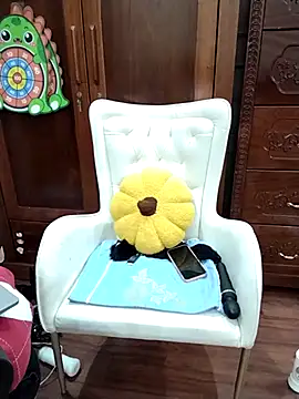 Jess-Thuy online show from September 20, 6:20 pm