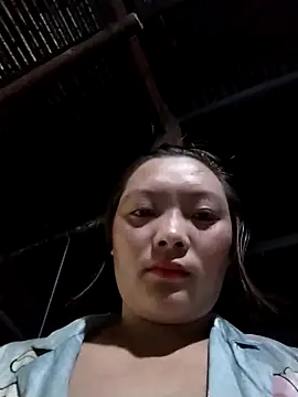 Snapshot of Thuyta chatting on September 10, 1:16 am Thuyta online show from September 10, 1:16 am