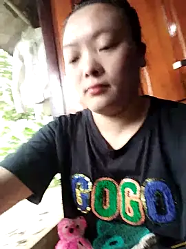 Snapshot of Thuyta chatting on September 12, 12:44 am Thuyta online show from September 12, 12:44 am