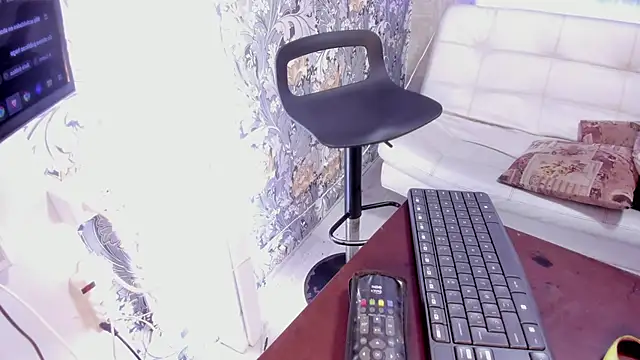  DantFox  online show from November 21, 12:10 am