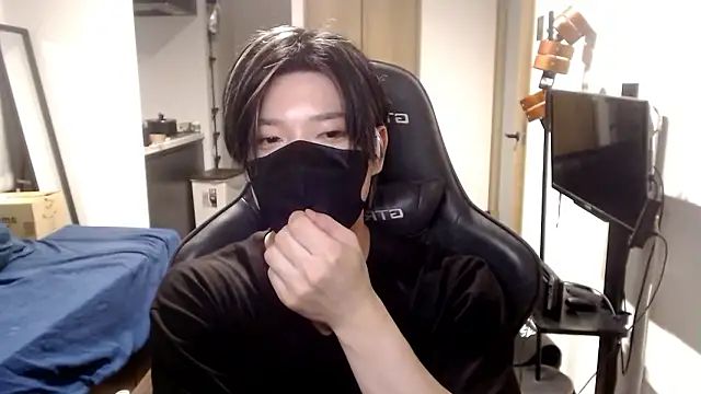 Snapshot of Mei-Tanaka chatting on October 4, 4:27 pm Mei-Tanaka online show from October 4, 4:27 pm