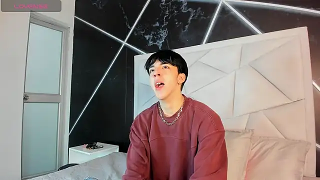 AerumChae online show from April 2, 2:04 pm