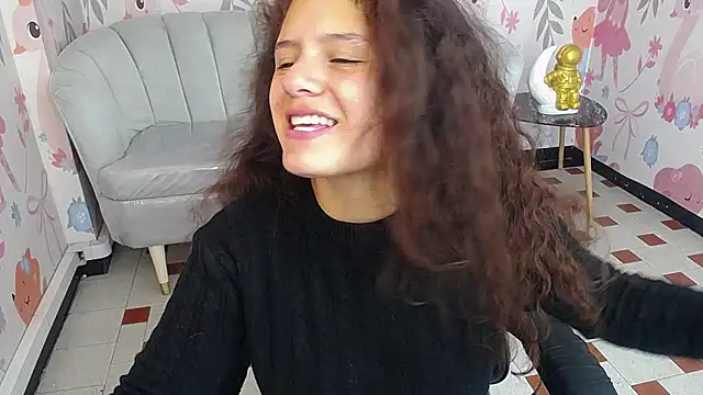 Velvet Moon V online show from February 25, 1:10 pm