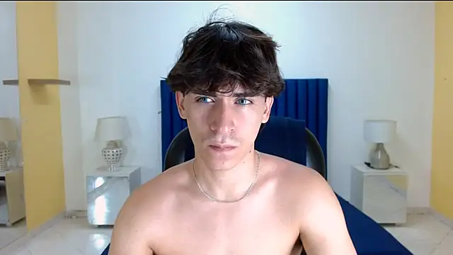 RoberthAlv online show from March 16, 12:20 pm