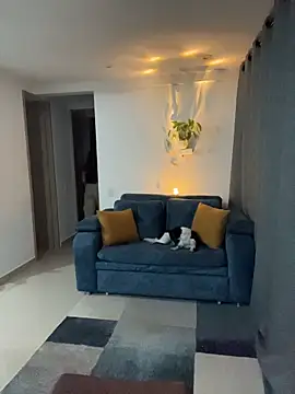 Snapshot of Lily_June chatting on November 29, 1:30 am Lily June online show from November 29, 1:30 am