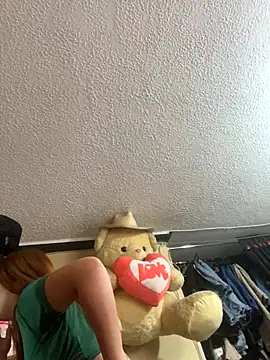 Snapshot of brissa_0 chatting on September 19, 7:03 pm brissa 0 online show from September 19, 7:03 pm