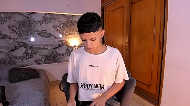 BILLY JAMEES online show from March 4, 12:11 pm