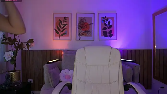 JadeSummerr online show from July 2, 11:38 am