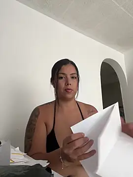 Snapshot of LICEET chatting on September 15, 3:12 pm LICEET online show from September 15, 3:12 pm