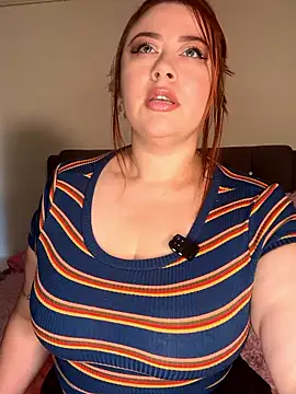 maddy Bloomm online show from January 15, 4:55 pm