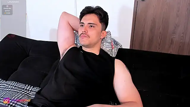 jasonxd9898 online show from April 15, 5:31 pm