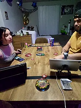 daddysgoodgrl215 online show from September 21, 4:25 am