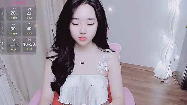 Snapshot of Miu-999 chatting on October 5, 2:10 am Miu-999 online show from October 5, 2:10 am