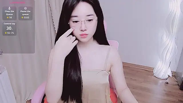 Snapshot of Miu-999 chatting on October 30, 2:02 am Miu-999 online show from October 30, 2:02 am