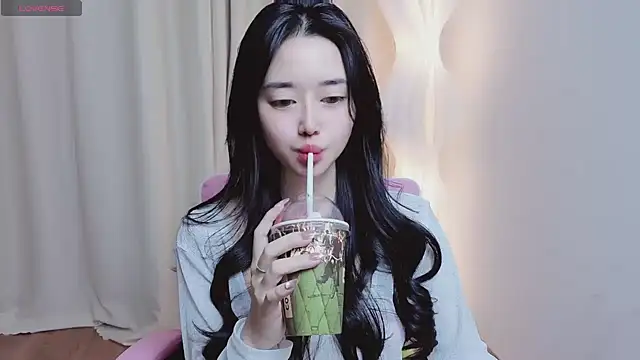 Miu-999 online show from April 1, 7:09 am