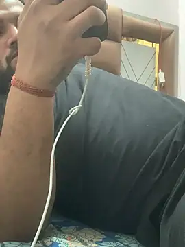 amitsharma7868 online show from April 5, 4:04 pm