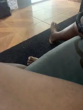 Snapshot of envolvemteX chatting on September 29, 2:22 pm envolvemteX online show from September 29, 2:22 pm