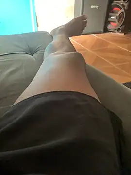 Snapshot of envolvemteX chatting on February 24, 1:31 pm envolvemteX online show from February 24, 1:31 pm