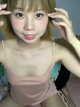 zhaomosheng125216 online show from September 17, 11:50 pm