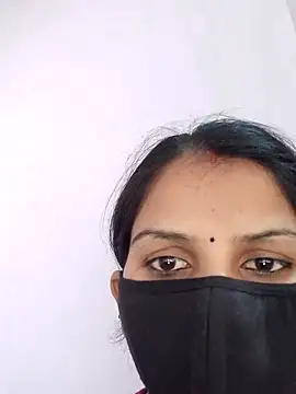 poojam93 online show from November 23, 3:39 am