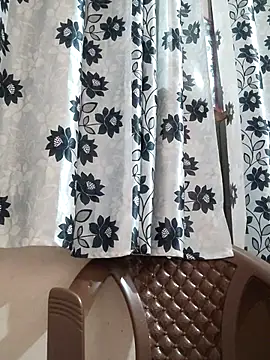 poojam93 online show from February 24, 3:37 am