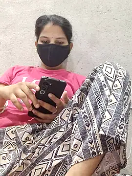 poojam93 online show from June 18, 1:28 am